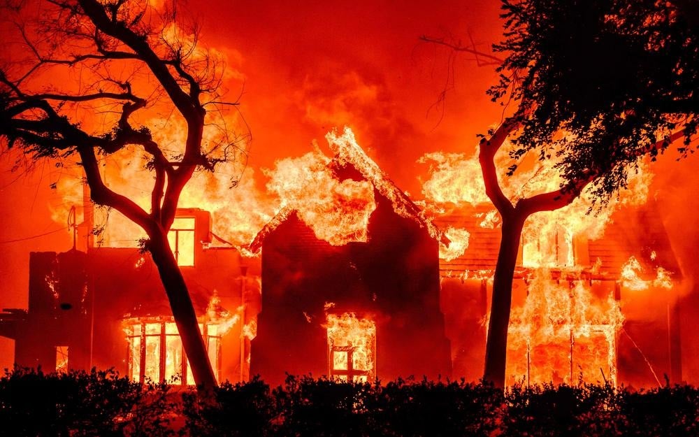 Incendies à Los Angeles : des maisons de stars décimées, les tournages à l'arrêt