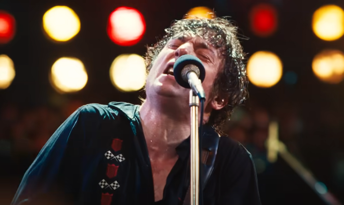 Deliver Me From Nowhere : Jeremy Allen White est Bruce Springsteen dans la bande-annonce du biopic
