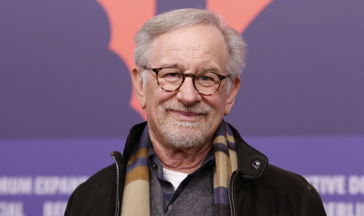 Le nouveau film d’ovnis de Steven Spielberg se dévoile dans une première affiche mystérieuse