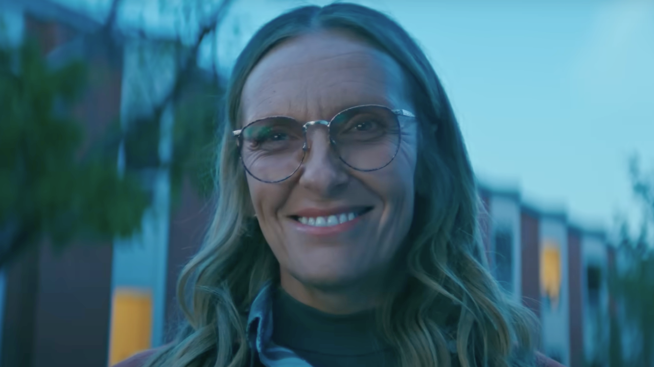 Wayward : Toni Collette plonge dans les secrets sombres de l'adolescence dans la nouvelle série Netflix