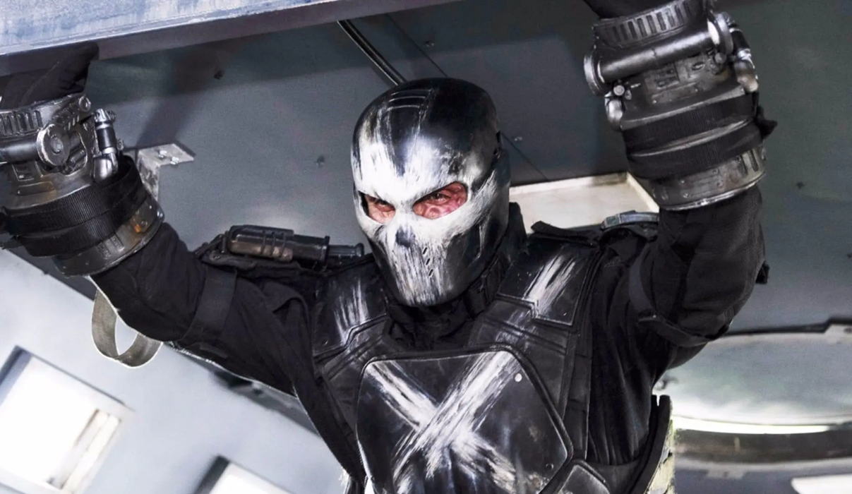 Quelles différences entre Marvel et DC ? Un acteur ayant travaillé pour les deux studios répond