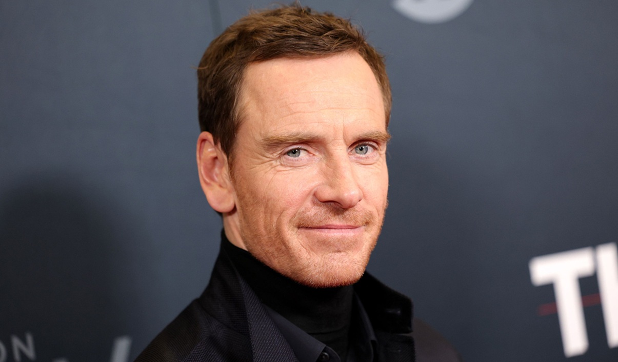 Netflix prépare « une version américaine de The Crown » avec Michael Fassbender