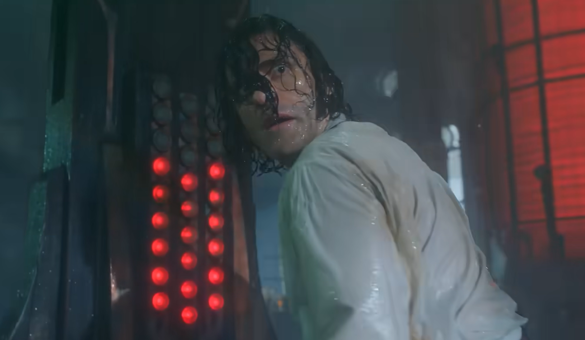 Frankenstein : Oscar Isaac donne vie à la créature dans un extrait du film mis en ligne