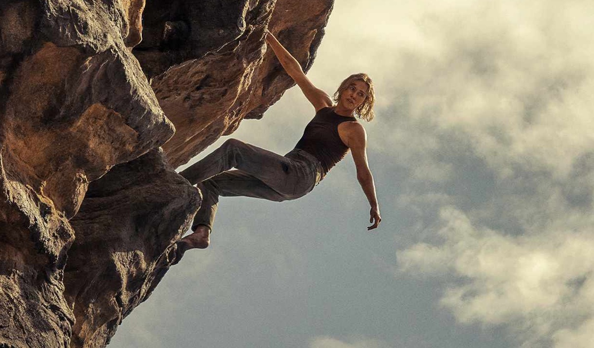 Netflix : Charlize Theron se bat pour sa vie face à Taron Egerton dans Apex
