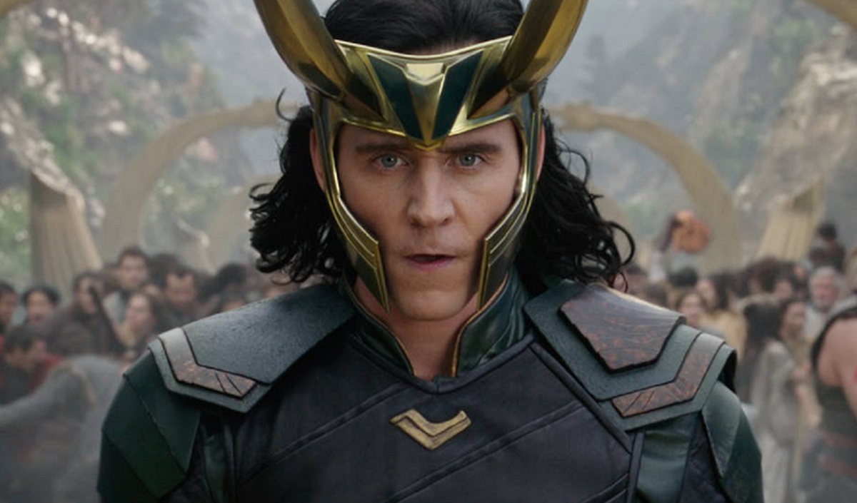 Avengers : Doomsday : Tom Hiddleston promet un film « monumental » et surprenant