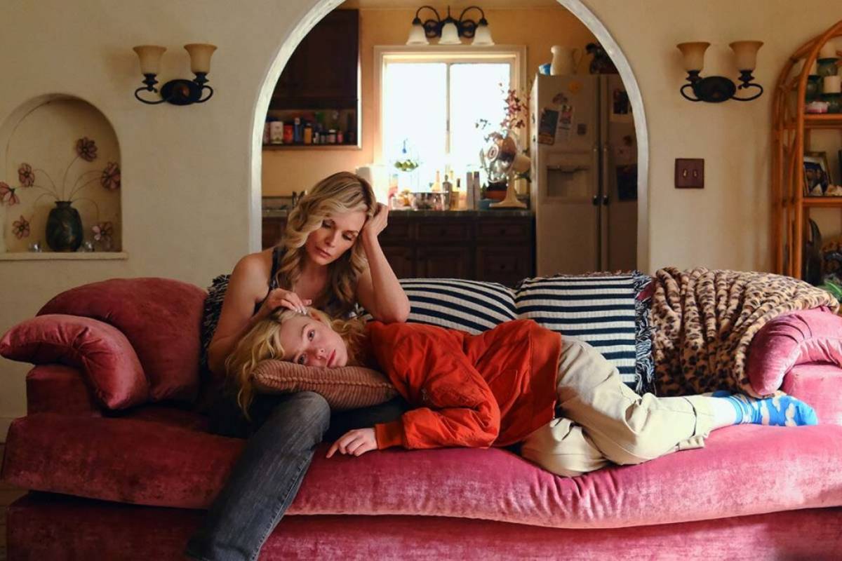 Margo a des problèmes d’argent, la série événement d’AppleTV se dévoile avec Elle Fanning