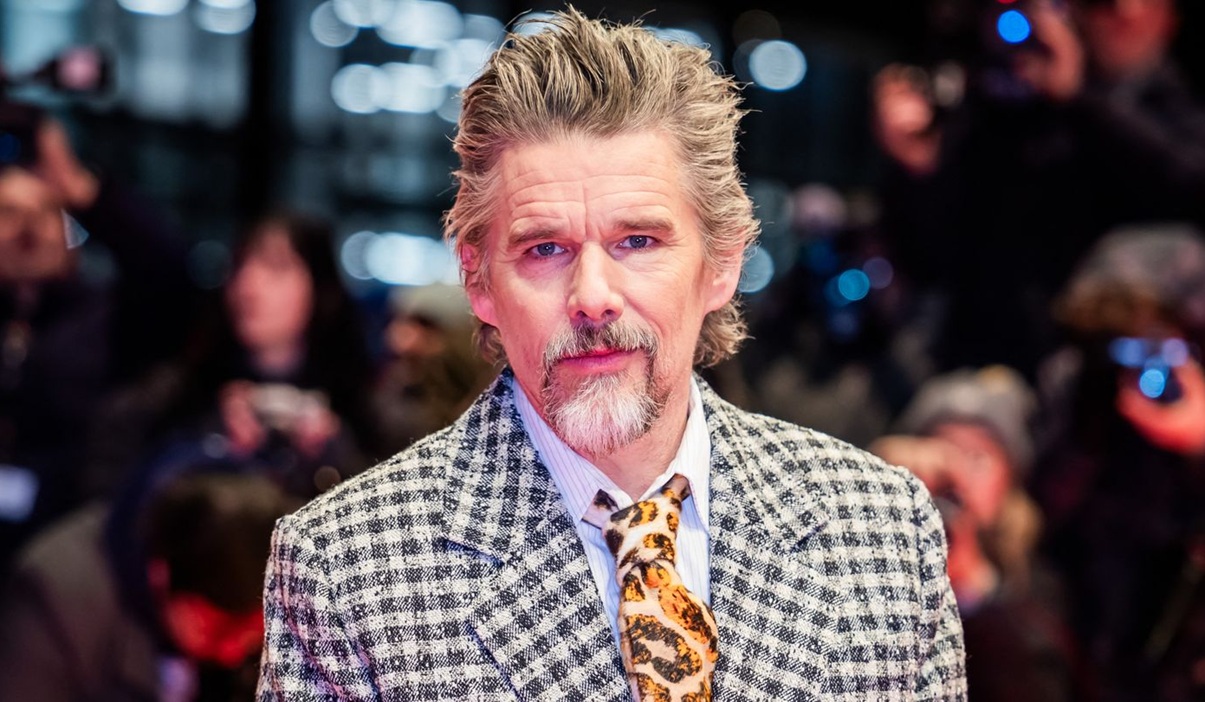 Ethan Hawke explique pourquoi les prouesses de Tom Cruise le mettent « en colère »
