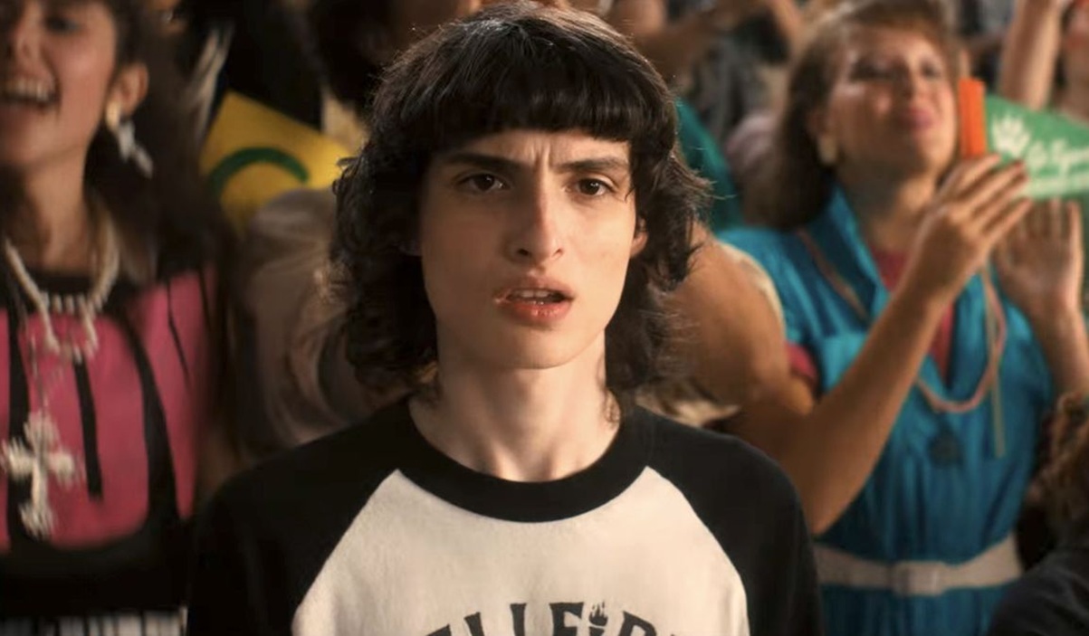Finn Wolfhard donne son avis sur le rachat de Warner Bros. par Netflix et l’avenir des cinémas