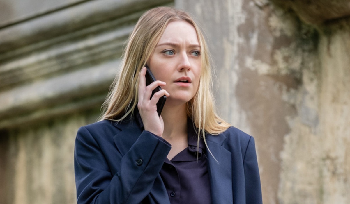 Un acteur complète le trio de tête de la série Apple TV avec Dakota Fanning et Stellan Skarsgård