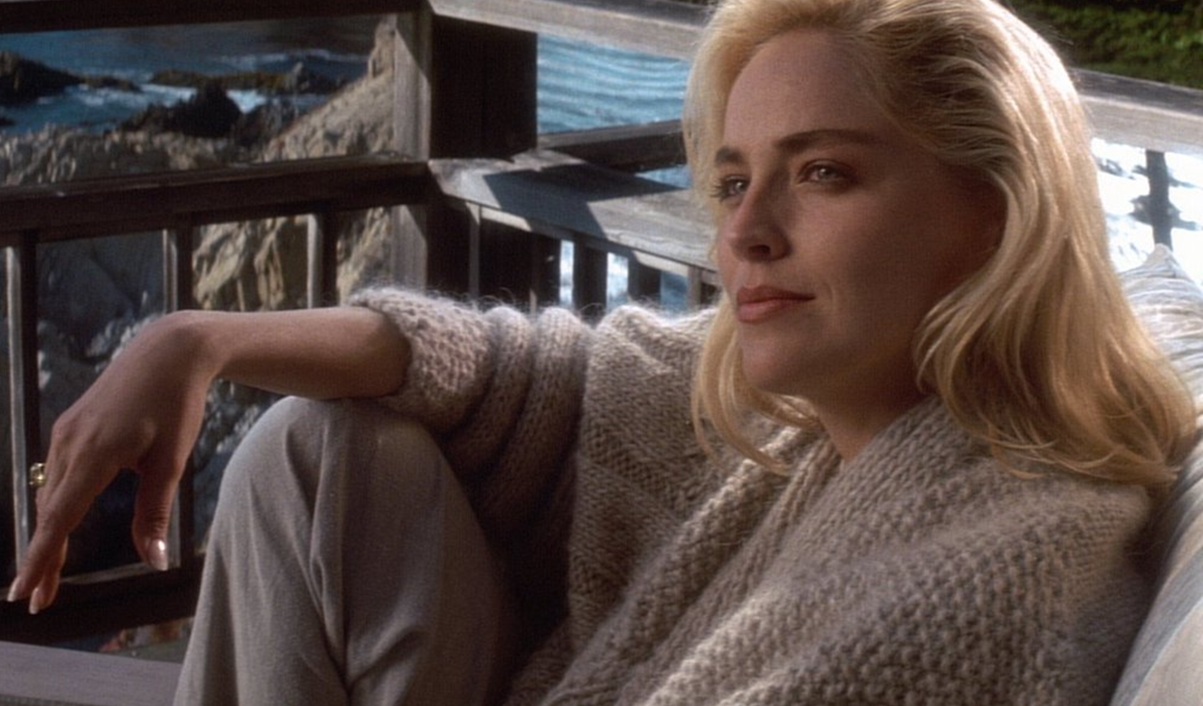 Sharon Stone ridiculise le scénariste du reboot de Basic Instinct
