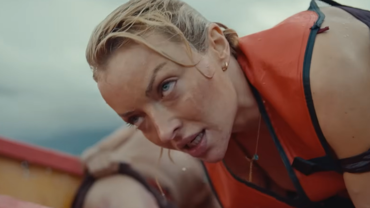 The Bay : la fille de Clint Eastwood affronte les requins dans ce survival aquatique