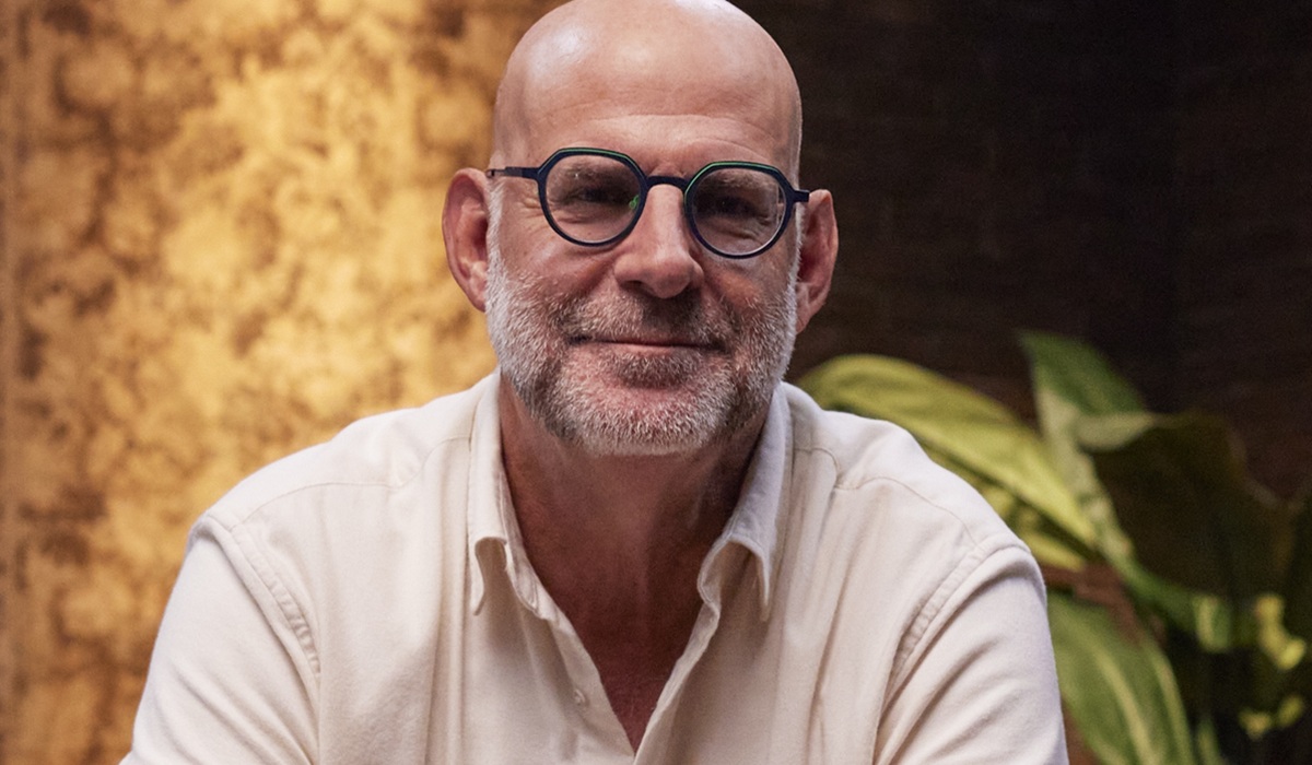 On sait qui jouera Myron Bolitar et ses acolytes dans la série Netflix adaptée d’Harlan Coben