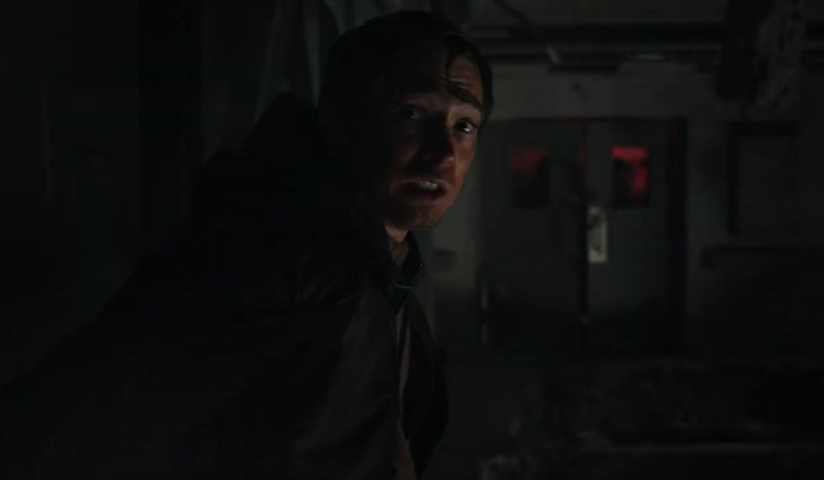 Resident Evil : terrifié, Bryan tente de survivre dans la nouvelle bande-annonce
