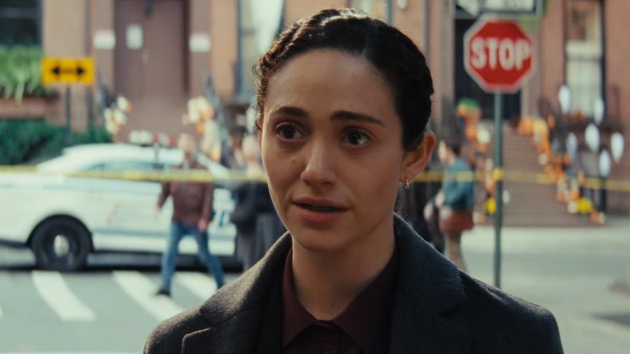 FURIOUS sur Disney+ : l'ex-star de Shameless revient dans un face-à-face glaçant avec une tueuse (Trailer)